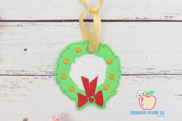 Christmas Wreath Ornament Embroidery Review