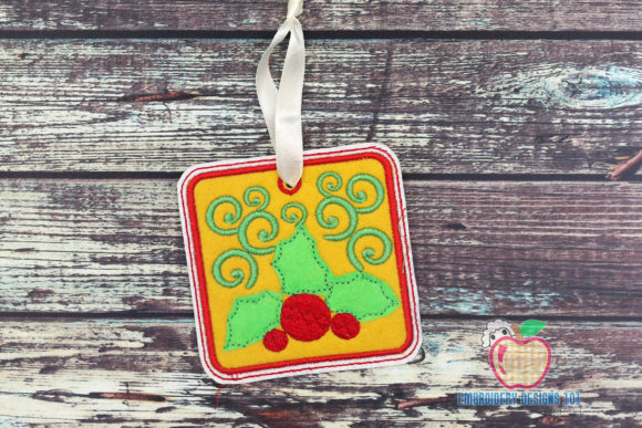 Holly Leaves with Berries Ornament: A Designer's Review